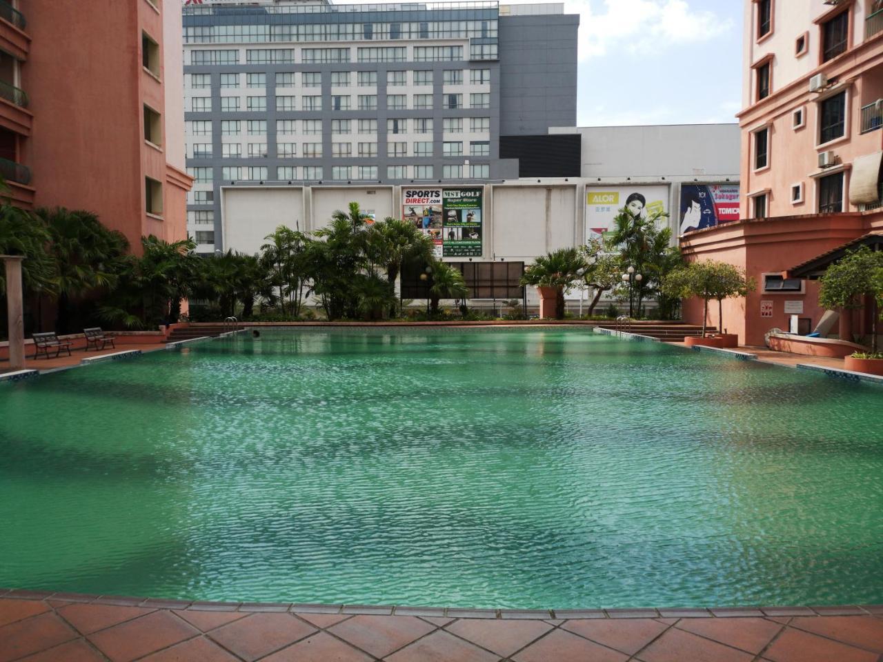 الشقق الفندقية كوتا كينابالوفي  Marina Court Luxury Penthouse المظهر الخارجي الصورة